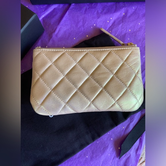 Chanel zipper O case SLG. 2020C pearlescent metallic RARE - Picture 3 of 14